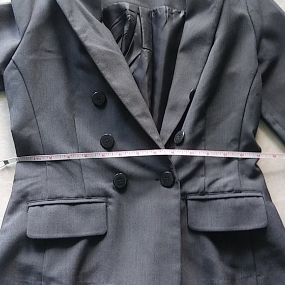 Have & Have Gray Blazer. - Picture 4 of 4